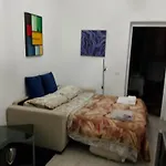 Downtown & Universita 2 Stanze Letto Διαμέρισμα