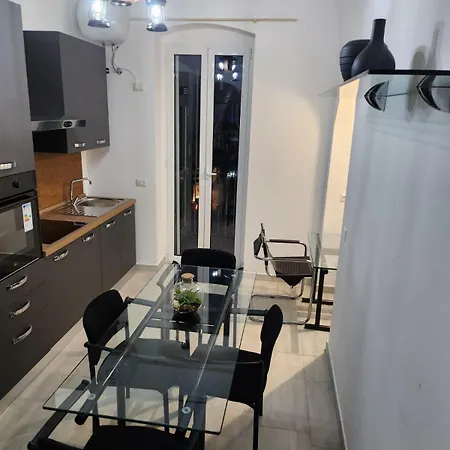 Downtown & Universita 2 Stanze Letto باري